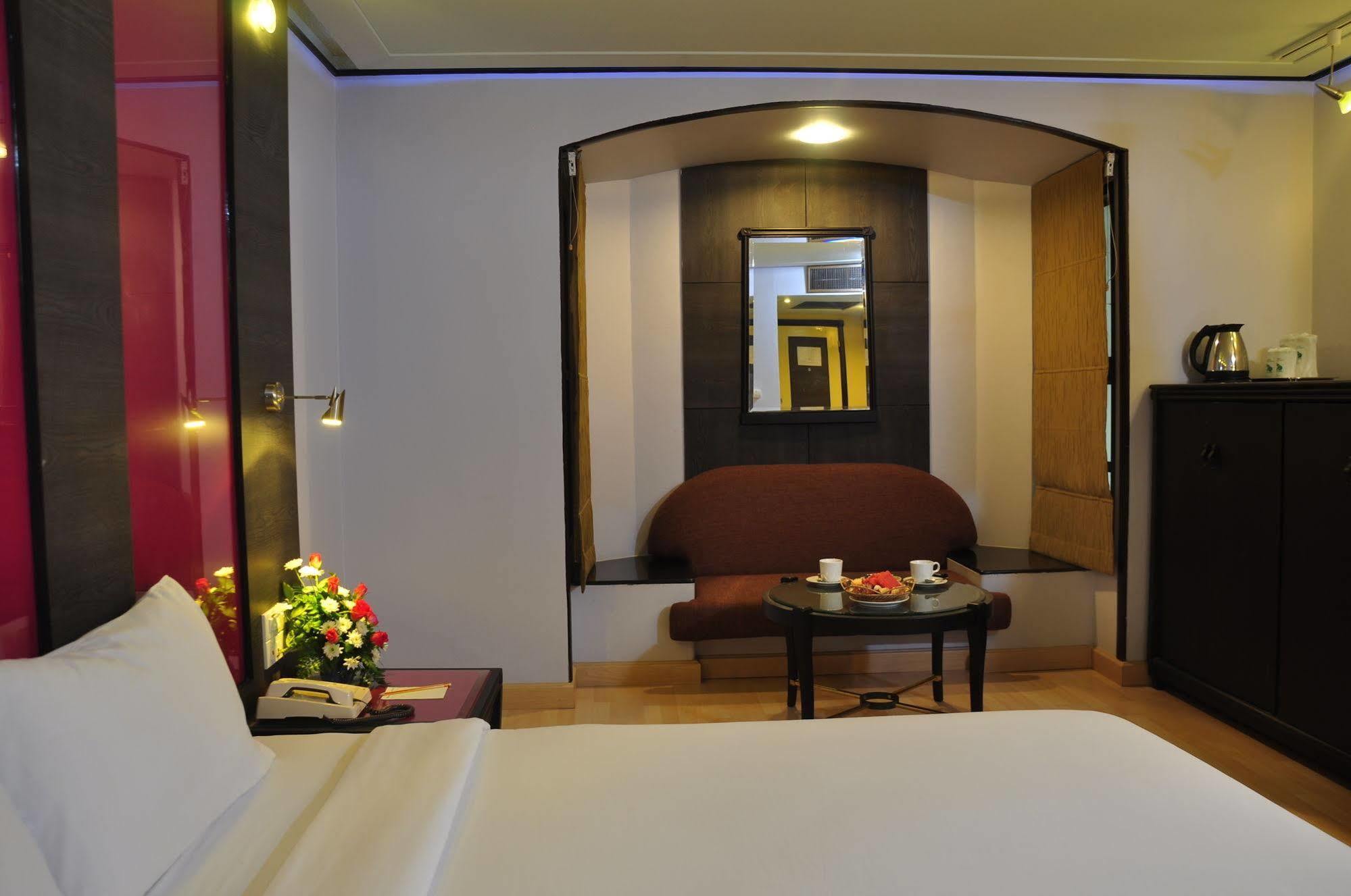 Bp Grand Suite Hotel Hat Yai Dış mekan fotoğraf