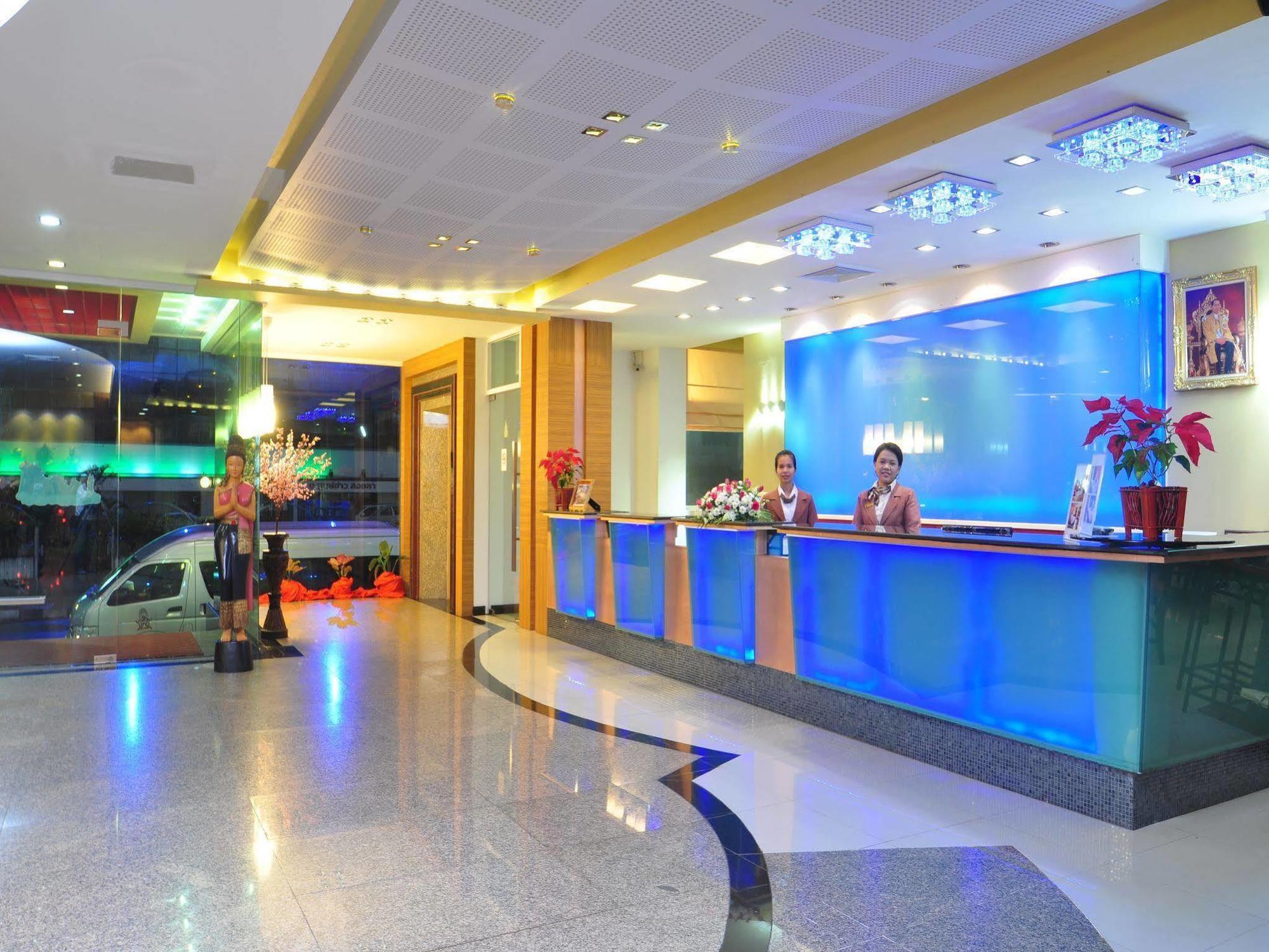 Bp Grand Suite Hotel Hat Yai Dış mekan fotoğraf